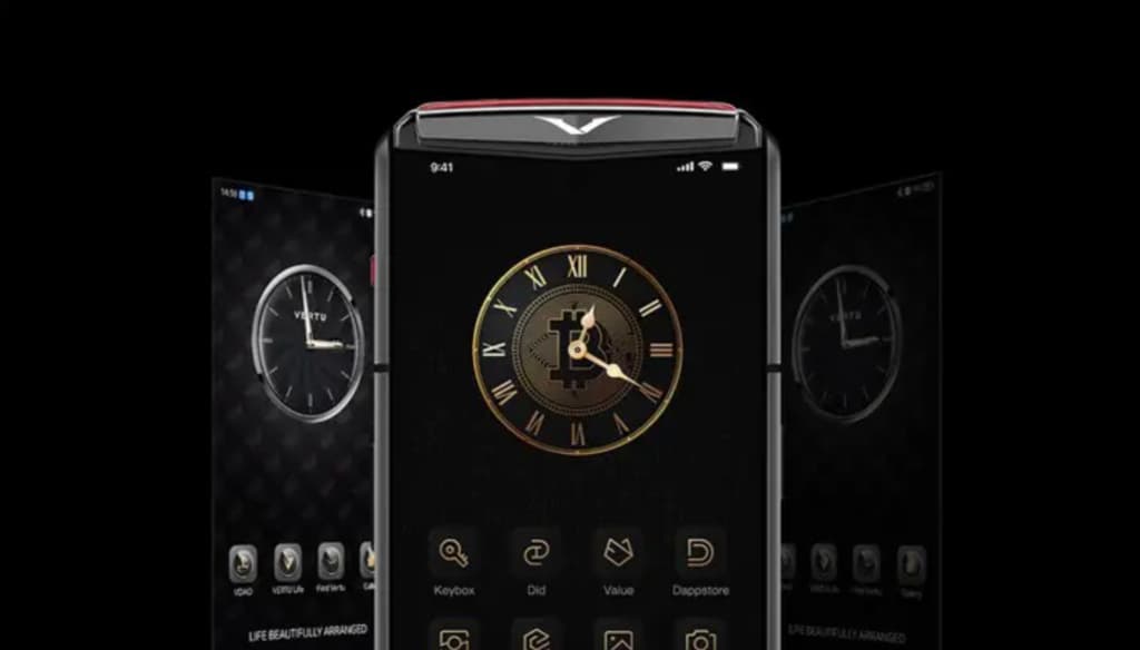 Vertu AlphaFold: telefonul pliabil de lux cu agent AI Hermes, piele exotică și preț de mașină - de la 6.880 la 46.800 do